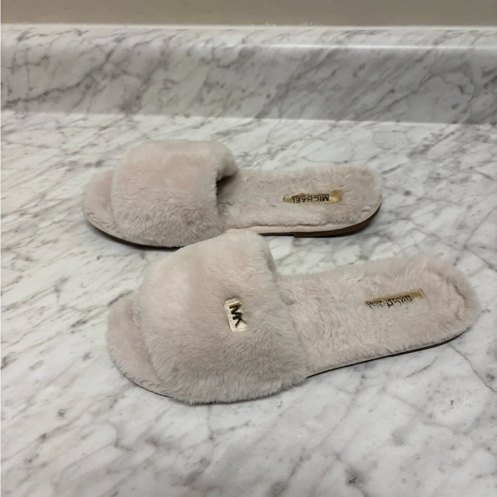 Michael Kors Faux-Fur Slide Slippers in Blush